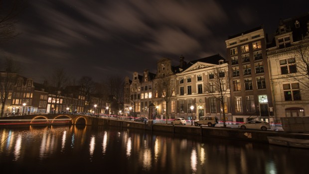 amsterdam-711786_1920